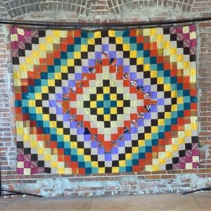 Vintage Trip Around the World Quilt 73” x 93”